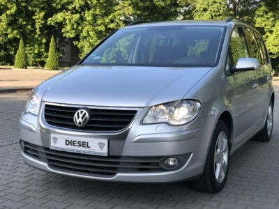 Volkswagen Touran LIFT 2009r UNITED 2.0 TDI 140KM Automat Bi-Xenon Navi Hak DSG Zarejest I (2003-2010)