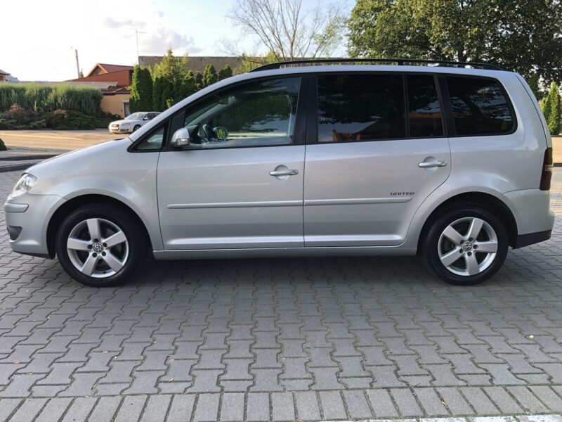 Volkswagen Touran LIFT 2009r UNITED 2.0 TDI 140KM Automat Bi-Xenon Navi Hak DSG Zarejest I (2003-2010)
