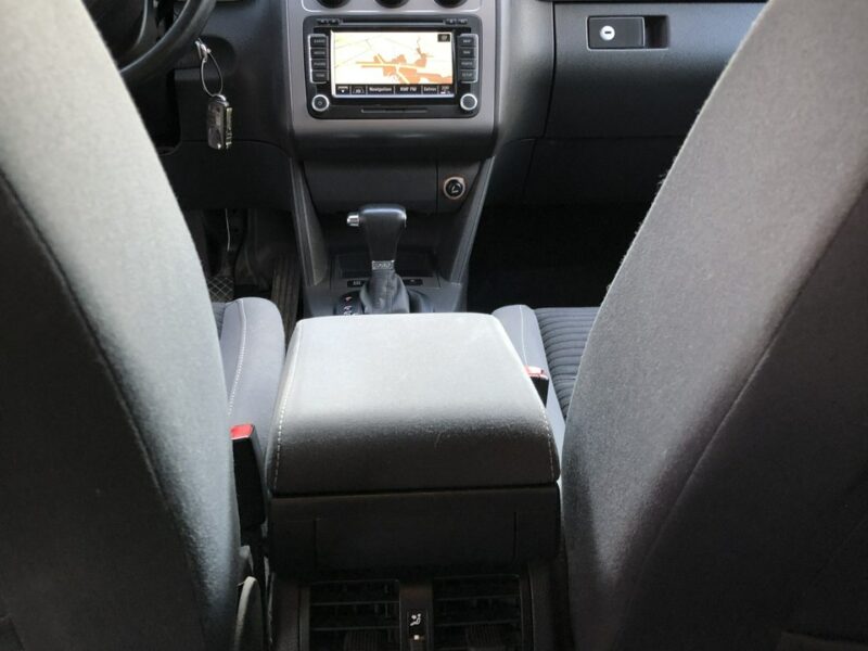 Volkswagen Touran LIFT 2009r UNITED 2.0 TDI 140KM Automat Bi-Xenon Navi Hak DSG Zarejest I (2003-2010)