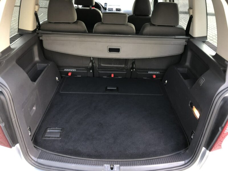 Volkswagen Touran LIFT 2009r UNITED 2.0 TDI 140KM Automat Bi-Xenon Navi Hak DSG Zarejest I (2003-2010)