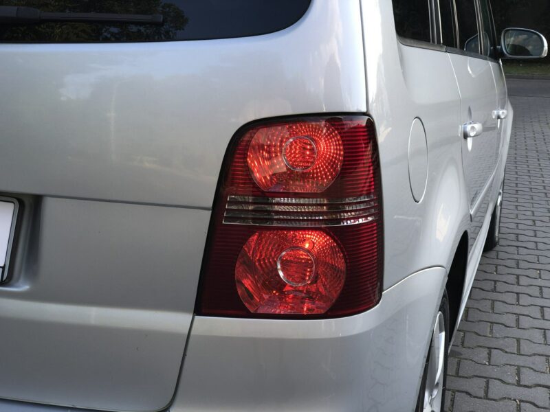Volkswagen Touran LIFT 2009r UNITED 2.0 TDI 140KM Automat Bi-Xenon Navi Hak DSG Zarejest I (2003-2010)