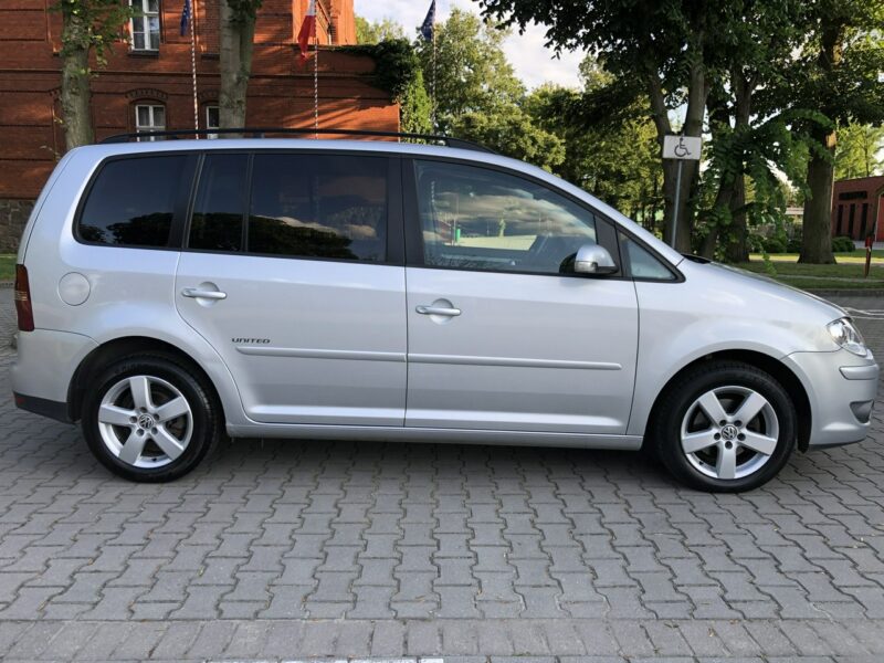 Volkswagen Touran LIFT 2009r UNITED 2.0 TDI 140KM Automat Bi-Xenon Navi Hak DSG Zarejest I (2003-2010)
