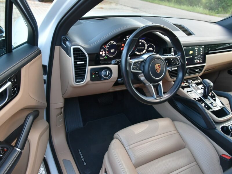 Porsche Cayenne 3.0 340KM 2019r. Salon FV23 4x4 Panorama LED Kamera360 HeadUp III(2017-)
