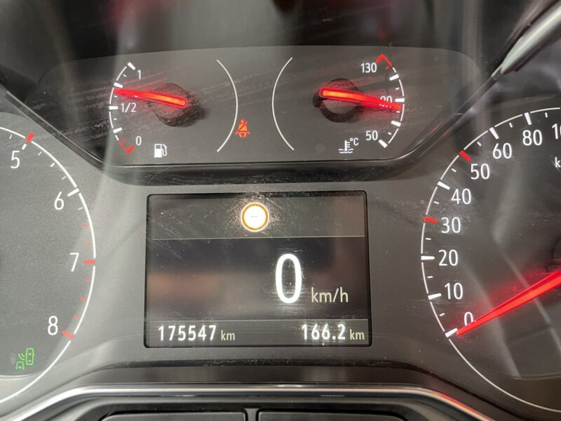 Opel Combo Life Combo Life Maxi Niepełnosprawnych inwalida rampa PFRON Model 2020 2018-