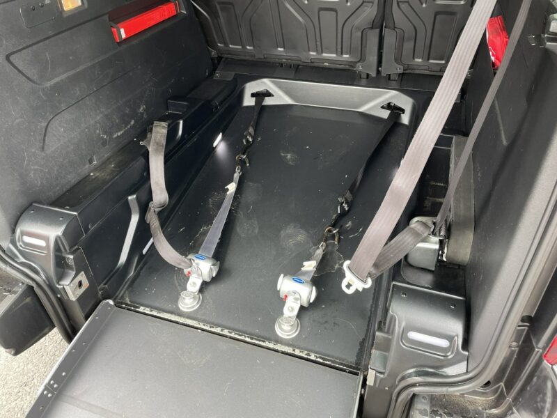 Opel Combo Life Combo Life Maxi Niepełnosprawnych inwalida rampa PFRON Model 2020 2018-