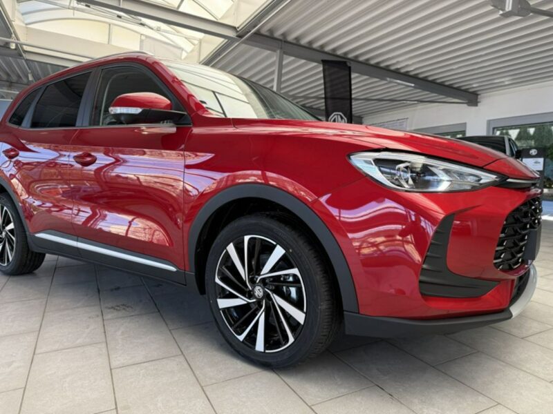 MG ZS Nowy ZS Exclusive Hybryda 197KM Kamera 360 Martwe Pole 1361 zł
