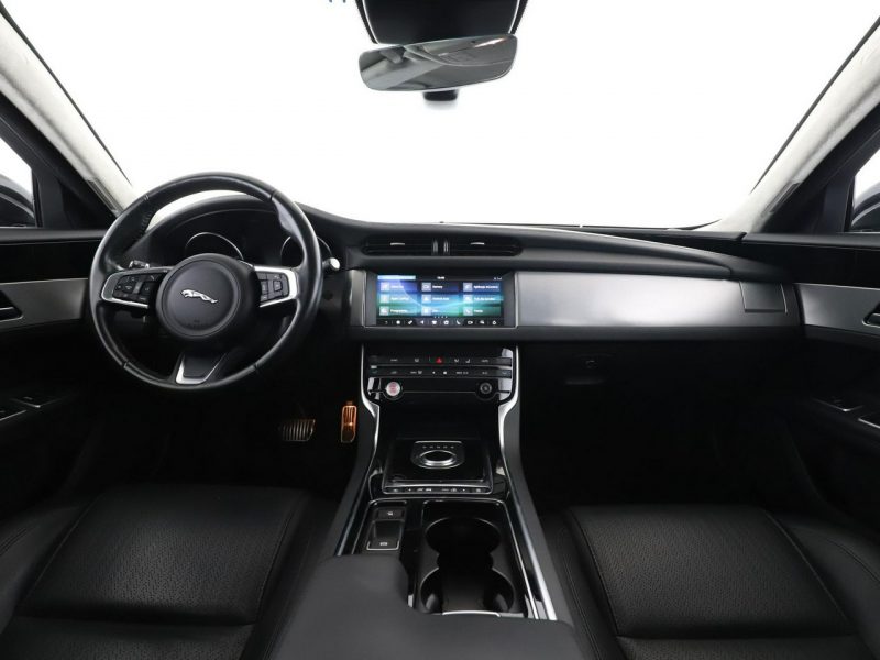 Jaguar XF GRATIS! Pakiet Serwisowy o wartości 800 zł! X260 (2015-)