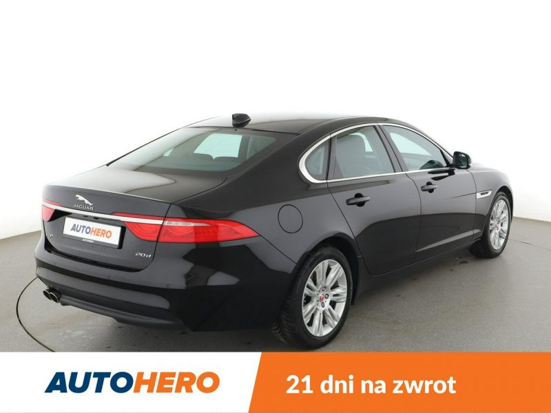 Jaguar XF GRATIS! Pakiet Serwisowy o wartości 800 zł! X260 (2015-)