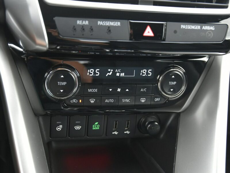 Mitsubishi Eclipse Cross AWD 1.5T MIVEC 163KM Automat 2018r. Instyle+ panorama Kamera360 Skóra VI (2018-)