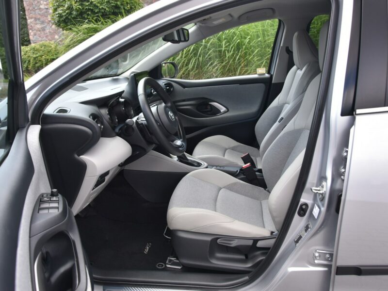 Toyota Yaris Executive 1.5 BENZYNA 125KM AUTOMAT 2022r. Polski SALON Skóra Virtual IV (2020-)