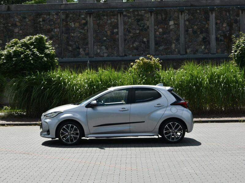 Toyota Yaris Executive 1.5 BENZYNA 125KM AUTOMAT 2022r. Polski SALON Skóra Virtual IV (2020-)