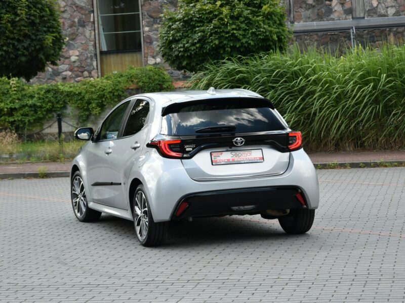 Toyota Yaris Executive 1.5 BENZYNA 125KM AUTOMAT 2022r. Polski SALON Skóra Virtual IV (2020-)