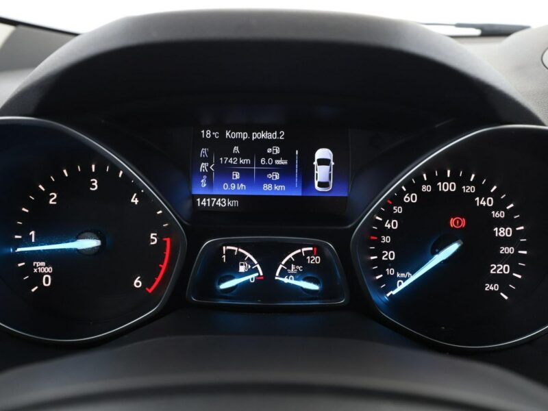 Ford Kuga Business navi PDC klima-auto tempomat II (2012-)