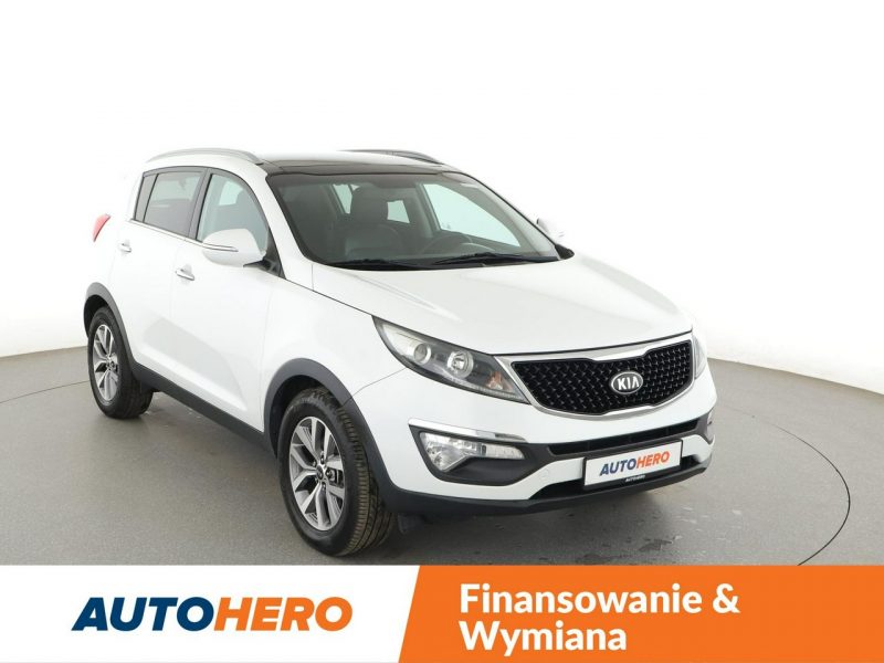 Kia Sportage Panorama Navi Kamera cofania Klimatyzacja Podgrzewane fotele Bluetooth III (2010-2015)