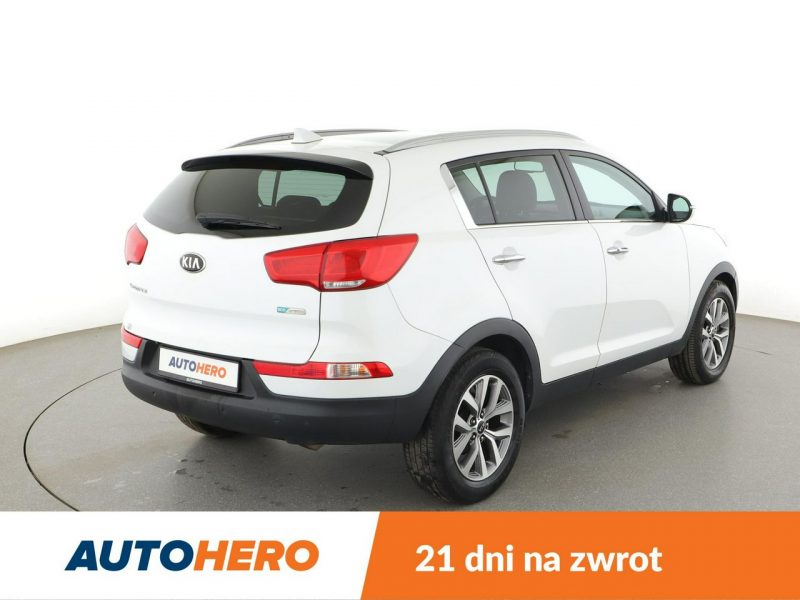 Kia Sportage Panorama Navi Kamera cofania Klimatyzacja Podgrzewane fotele Bluetooth III (2010-2015)