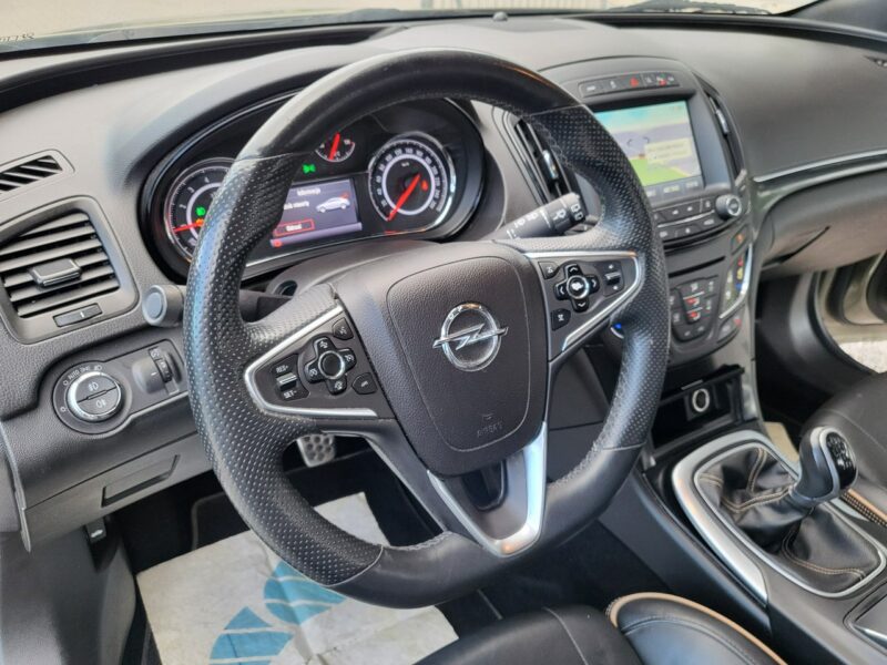 Opel Insignia 2.0 163 KM 4X4 Sports Tourer SW 100% Przebieg 89 Tyś km Wersja Full !! A (2008-2017)