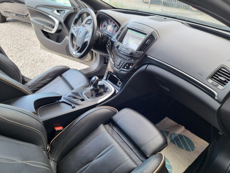 Opel Insignia 2.0 163 KM 4X4 Sports Tourer SW 100% Przebieg 89 Tyś km Wersja Full !! A (2008-2017)