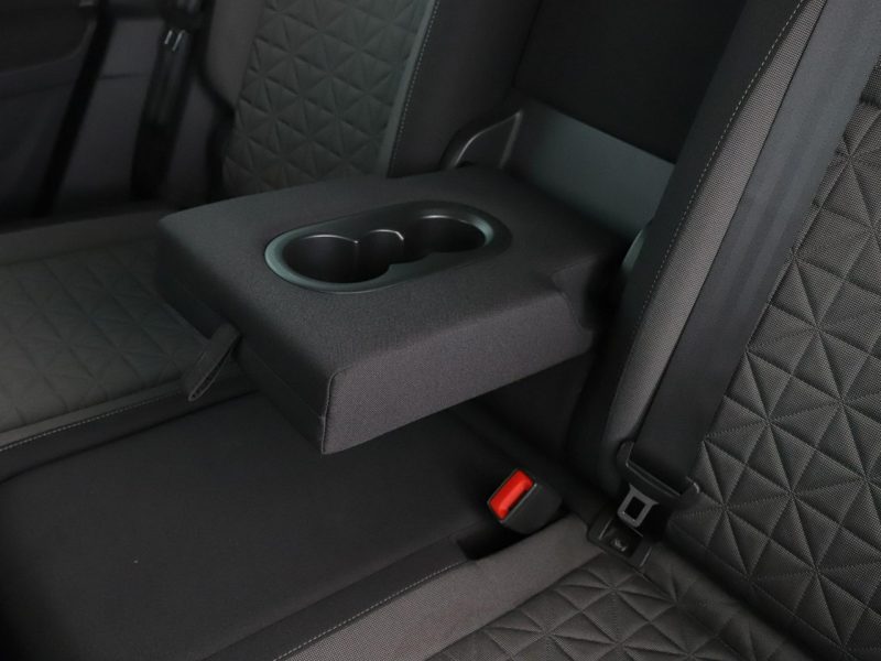 Volkswagen Tiguan hybryda plug-in virtual navi grzane fotele PDC climatronic ACC LED II (2016-2024)