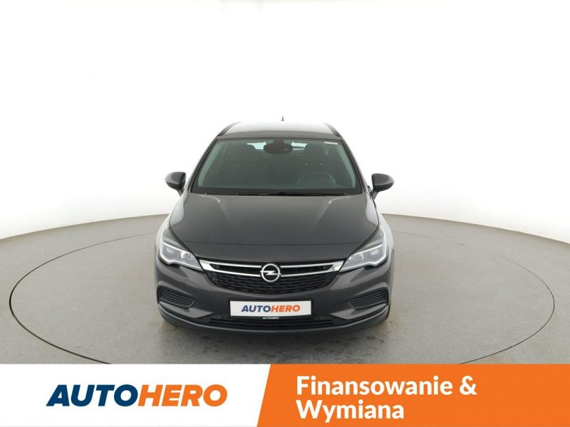 Opel Astra navi grzane fotele+kier. klima-auto PDC Bluetooth tempomat K (2015-2021)