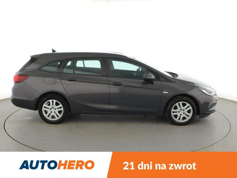 Opel Astra navi grzane fotele+kier. klima-auto PDC Bluetooth tempomat K (2015-2021)