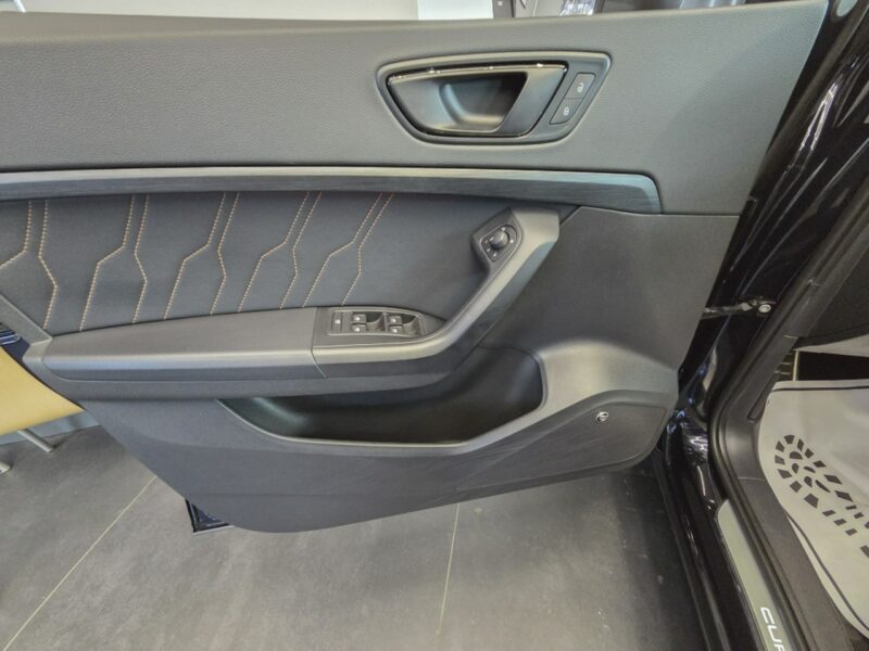 Cupra Ateca VZ / Virtuany Kocpit / Kamera 360 / El.fotele / Ledy / ASO / Ambiente