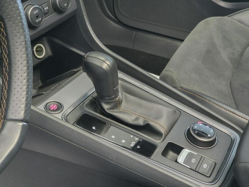 Cupra Ateca VZ / Virtuany Kocpit / Kamera 360 / El.fotele / Ledy / ASO / Ambiente