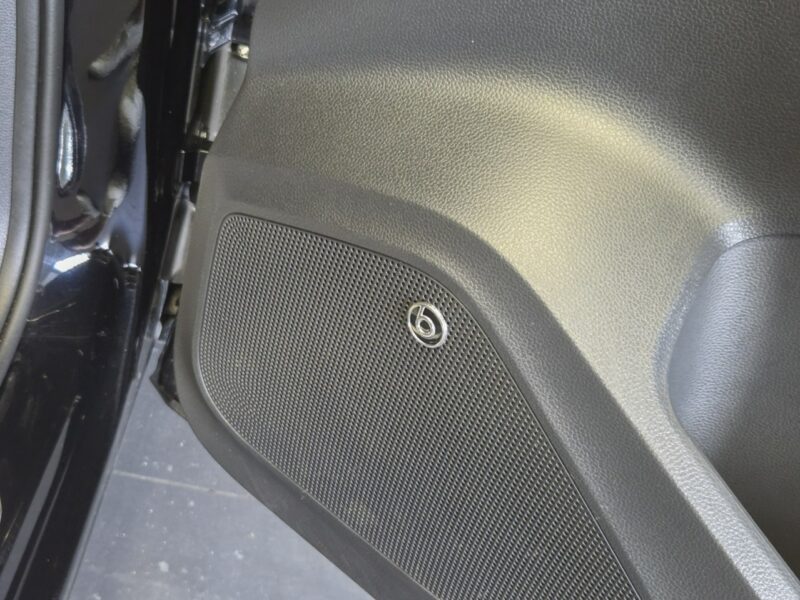 Cupra Ateca VZ / Virtuany Kocpit / Kamera 360 / El.fotele / Ledy / ASO / Ambiente