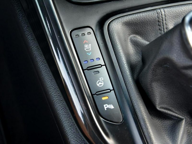 Kia Carens 7-Foteli Ledy Skóry Xenon Panorama Navi Kamera Wentylacja 2xParkt. IV (2013-)