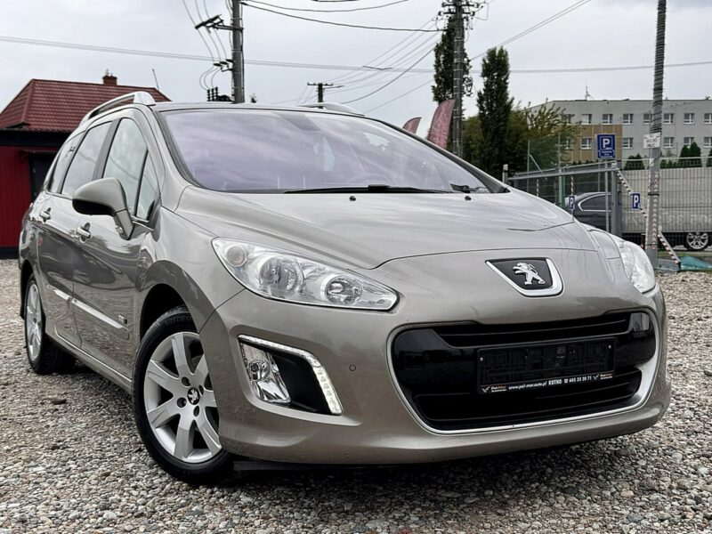 Peugeot 308 SW LIFT Panorama Navi Gwarancjad II (2011-2013)