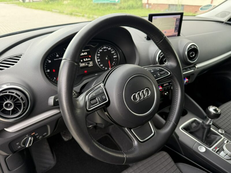 Audi A3 2.0TDI 150KM Manual Sedan BiXenon Duża Navi Kubełki PDC Super Stan 8V (2012-)