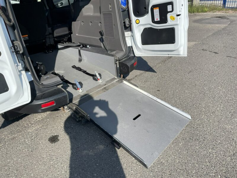 Ford Tourneo Connect Connect dla niepełnosprawnych Rampa Inwalida PFRON Model 2021 II (2013-2022)