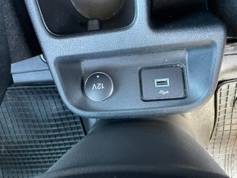 Ford Tourneo Connect Connect dla niepełnosprawnych Rampa Inwalida PFRON Model 2021 II (2013-2022)