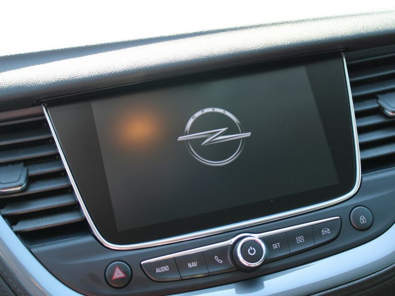 Opel Grandland X 1.6 Turbo Elegance Bussines Pack Automat