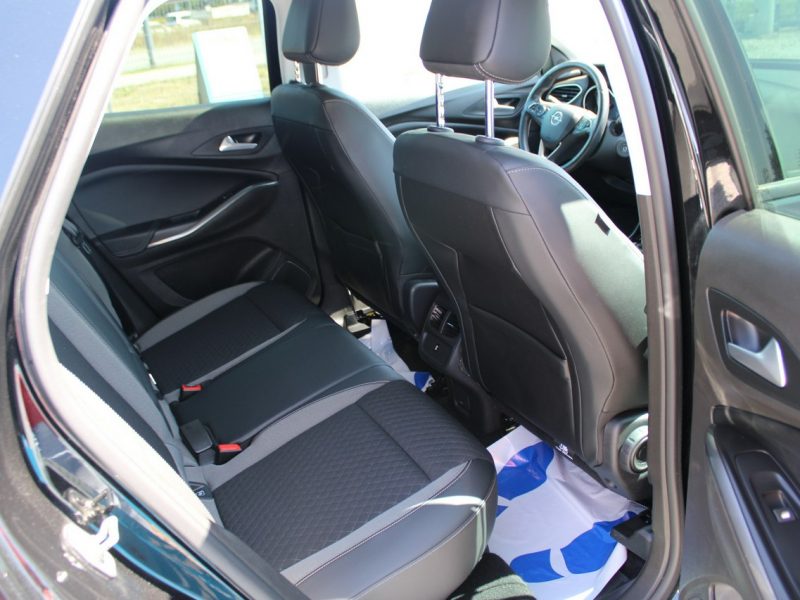 Opel Grandland X 1.6 Turbo Elegance Bussines Pack Automat