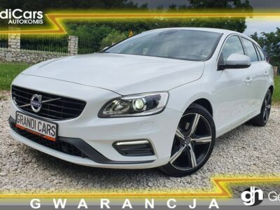 Volvo V60 2.0 D4 190KM # rDesign # Automat # NAVI # BiXenon # Skóra # Alkantara I (2010-2018)