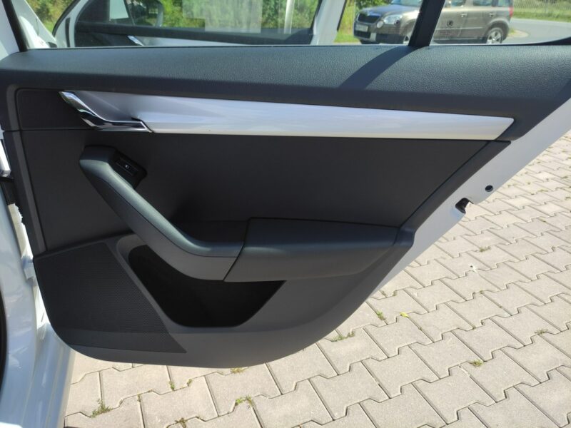 Škoda Octavia Bogate wyposaż. tylko 70tkm. ! 4-cylindry polecam III (2013-)