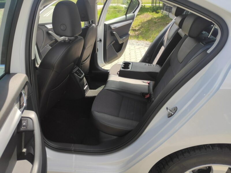 Škoda Octavia Bogate wyposaż. tylko 70tkm. ! 4-cylindry polecam III (2013-)