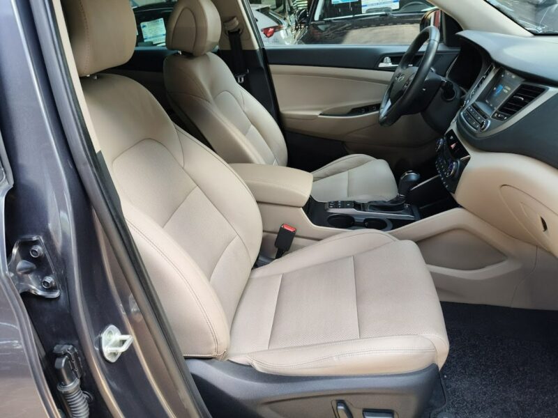 Hyundai Tucson 1.6 177KM Premium 4x4 Automat, Navi,Kamera,MartwePole, Wentyl.Fotele III (2015-2020)