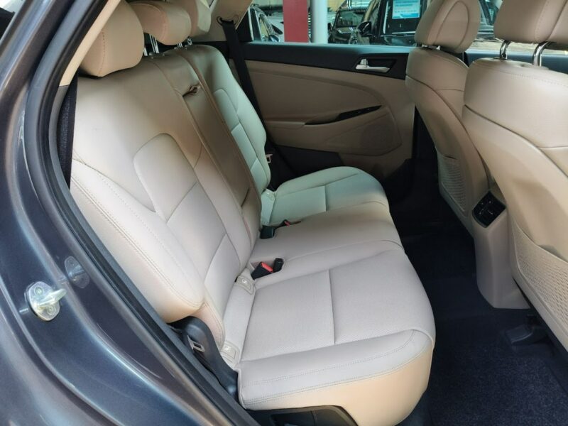 Hyundai Tucson 1.6 177KM Premium 4x4 Automat, Navi,Kamera,MartwePole, Wentyl.Fotele III (2015-2020)