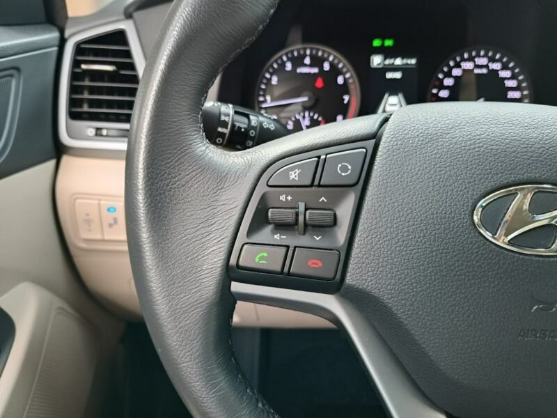 Hyundai Tucson 1.6 177KM Premium 4x4 Automat, Navi,Kamera,MartwePole, Wentyl.Fotele III (2015-2020)