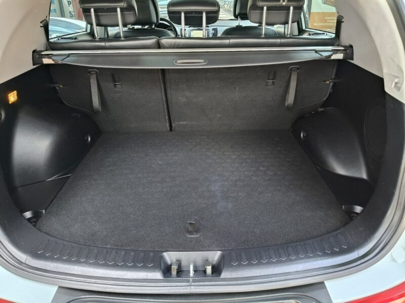 Kia Sportage 2.0 166KM Panorama,Kamera,Hands Free,Navi, Xenon,Grzane Fotele/Kierown III (2010-2015)