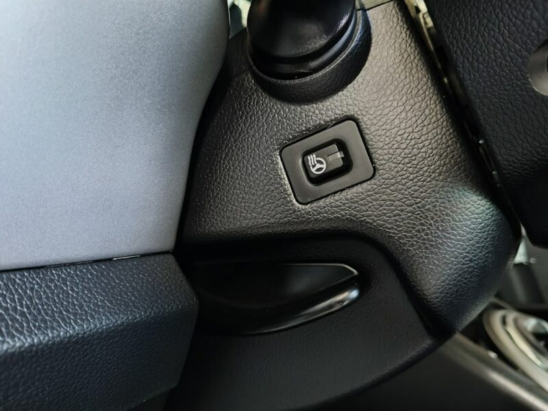 Kia Sportage 2.0 166KM Panorama,Kamera,Hands Free,Navi, Xenon,Grzane Fotele/Kierown III (2010-2015)