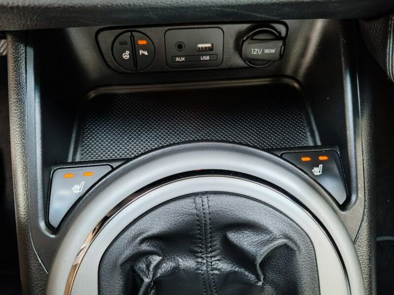 Kia Sportage 2.0 166KM Panorama,Kamera,Hands Free,Navi, Xenon,Grzane Fotele/Kierown III (2010-2015)