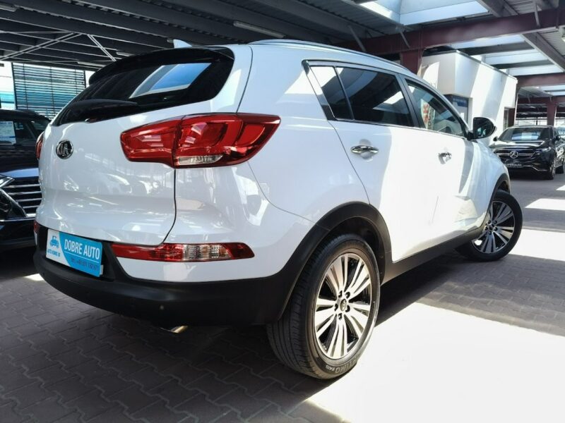 Kia Sportage 2.0 166KM Panorama,Kamera,Hands Free,Navi, Xenon,Grzane Fotele/Kierown III (2010-2015)
