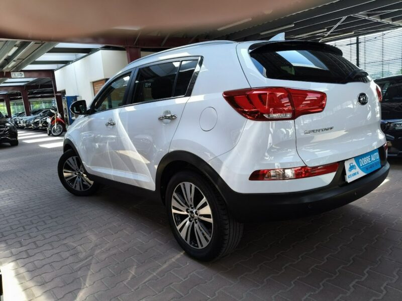 Kia Sportage 2.0 166KM Panorama,Kamera,Hands Free,Navi, Xenon,Grzane Fotele/Kierown III (2010-2015)