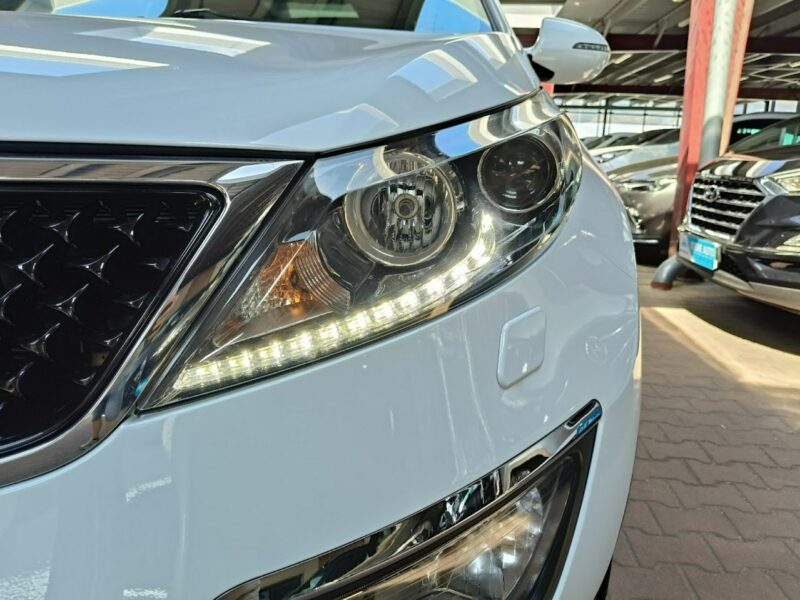 Kia Sportage 2.0 166KM Panorama,Kamera,Hands Free,Navi, Xenon,Grzane Fotele/Kierown III (2010-2015)