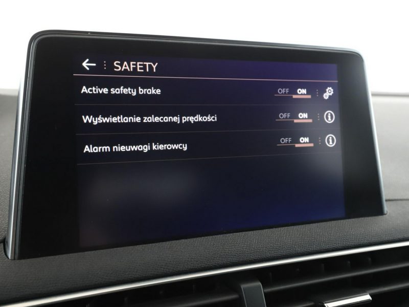 Peugeot 3008 GRATIS! Pakiet Serwisowy o wartości 700 zł! II (2016-)