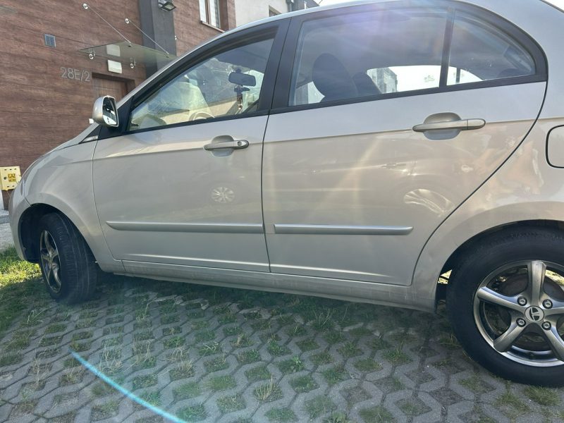 Tata Indica Znikomy przebieg, klimatyzacja, polski salon, drugie koła, isofix, Aux Vista (2008-)