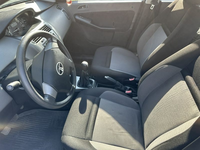 Tata Indica Znikomy przebieg, klimatyzacja, polski salon, drugie koła, isofix, Aux Vista (2008-)