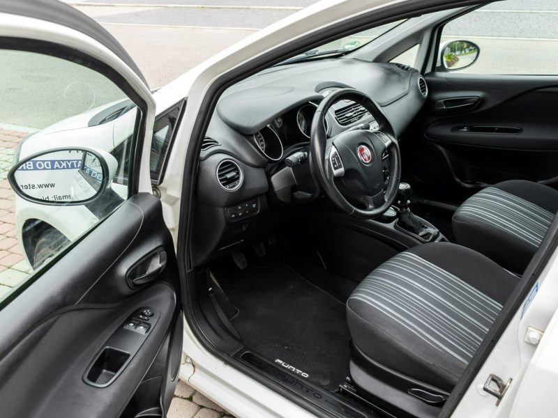 Fiat Grande Punto 1.4_Benzyna_77 KM_149 tyś. km